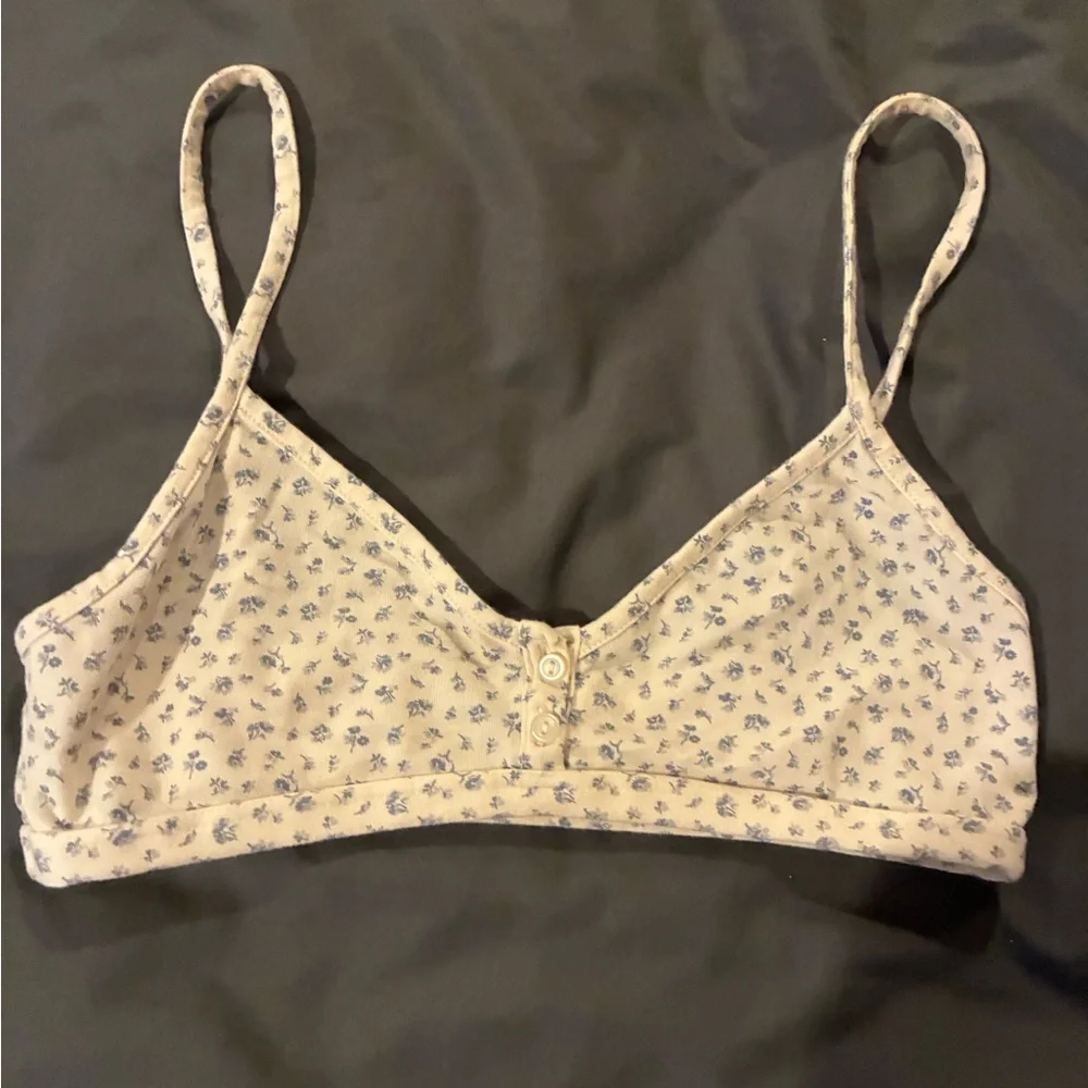 Assorted tops by Brandy Melville - floral, white and sage green - Picture 4 of 8